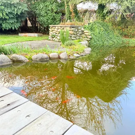 Maison Spacieuse Avec Jardin A