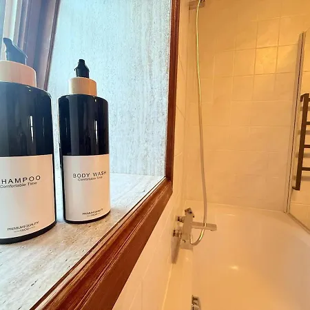 Maison Spacieuse Avec Jardin A Soignies