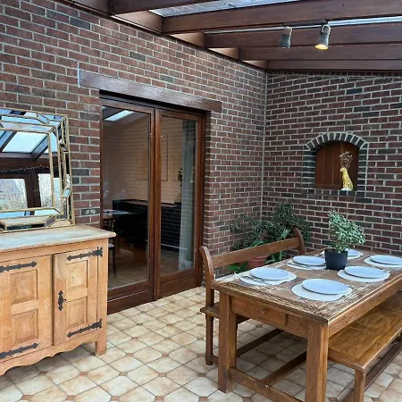 Maison Spacieuse Avec Jardin A 빌라 Soignies