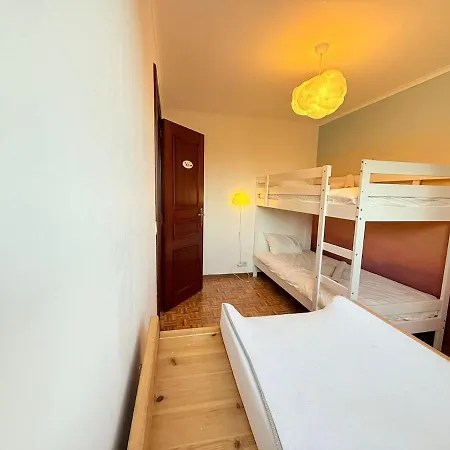 빌라 Maison Spacieuse Avec Jardin A Soignies