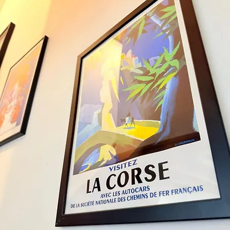 Maison Spacieuse Avec Jardin A Villa *